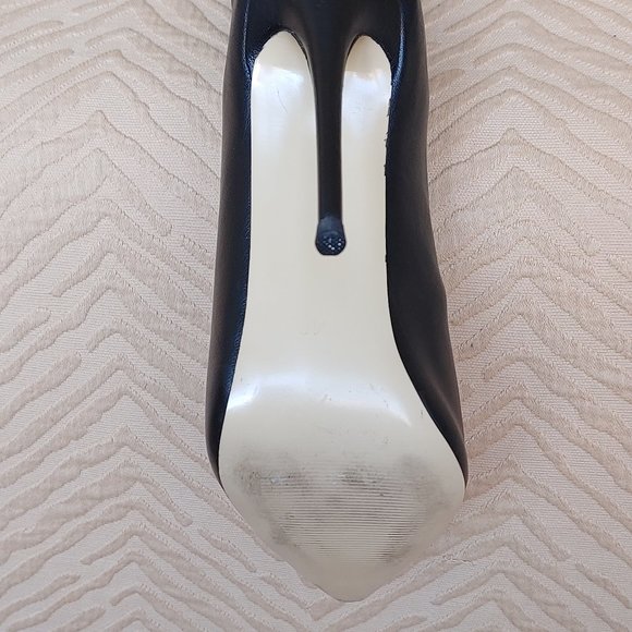 Black stretchy Thigh High stiletto boots - Picture 8 of 12